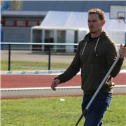 Coach sportif Auto-entrepreneur donne cours de fitness, crosstraining, massage sportif et créer des contenus vidéo pour formation